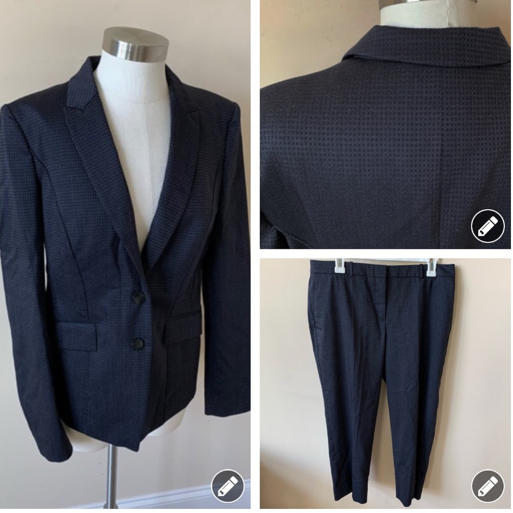 Hugo Boss textured navy blue suit set size 8 7828